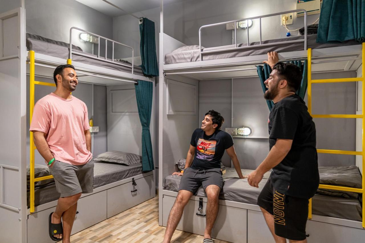 Whoopers Hostel Anjuna, Goa Екстер'єр фото