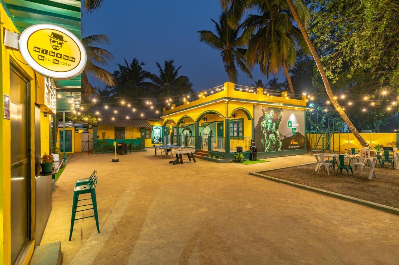 Whoopers Hostel Anjuna, Goa Екстер'єр фото