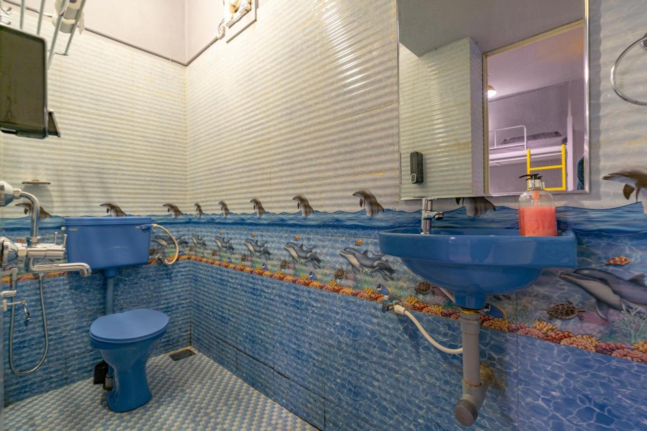 Whoopers Hostel Anjuna, Goa Екстер'єр фото