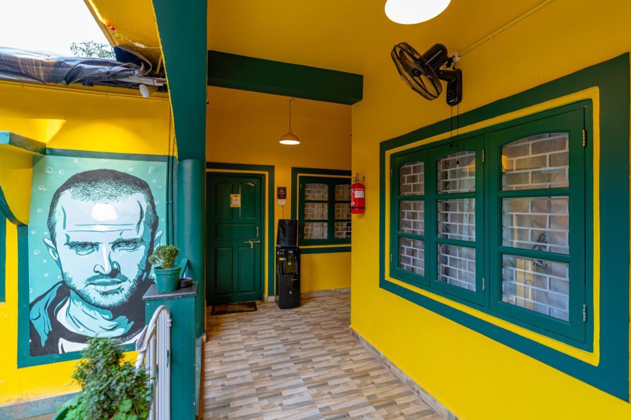 Whoopers Hostel Anjuna, Goa Екстер'єр фото